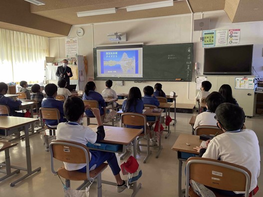 二子小学校で松本城検定クイズを行いました